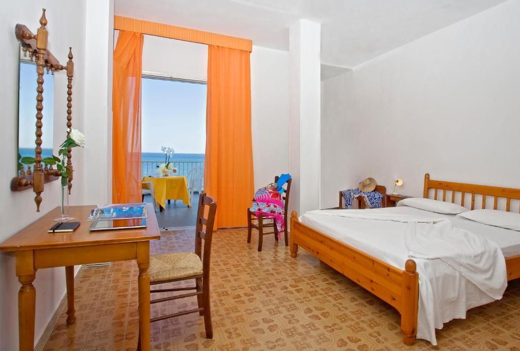 Hotel Vittorio Beach Resort バラーノ・ディスキア 部屋 写真