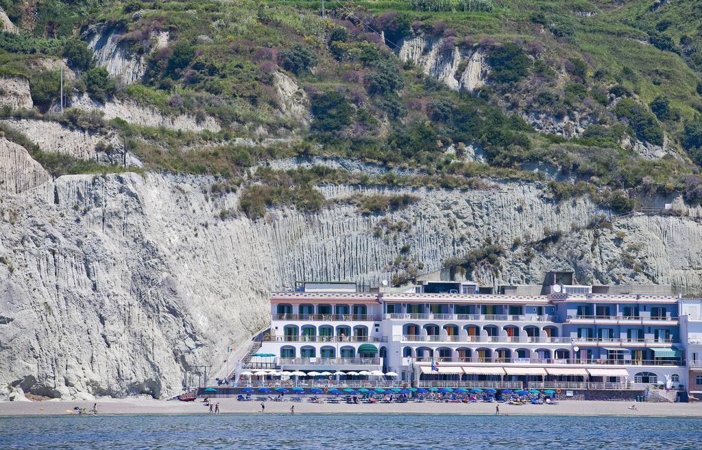 Hotel Vittorio Beach Resort バラーノ・ディスキア エクステリア 写真